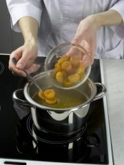 Приготовление блюда по рецепту - Чирапур (холодный суп). Шаг 4