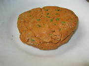 Приготовление блюда по рецепту - Томатные крекеры с перцем и зеленью. Шаг 5