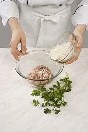 Приготовление блюда по рецепту - Перец, фаршированный мясом. Шаг 2