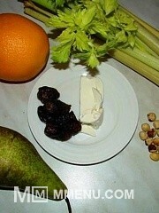 Приготовление блюда по рецепту - Пирамидки из груши с фетой и финиками. Шаг 1