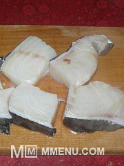Приготовление блюда по рецепту - Филе рыбы в сметане. Шаг 2