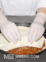 Приготовление блюда по рецепту - Пирог с калиной «Чевчелень-прякат». Шаг 2