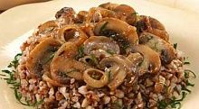 Рецепт - Каша гречневая, запеченная с грибами