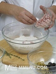 Приготовление блюда по рецепту - Хлеб с орехами. Шаг 1