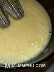 Приготовление блюда по рецепту - Бисквит простейший - основа для тортов. Шаг 2